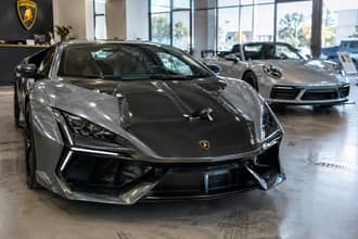 Era l� per una Porsche 911 gi� pagata ma poi vede una Lamborghini: il racconto di George Saliba e la scelta finale