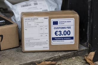 Tassa Ue su acquisti Temu, Alixepress, Shein rimane, � rinviata la seconda imposta italiana: cosa sta succedendo