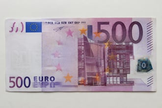 Banconote da 500 euro fuori produzione dal 2019: quanto valgono, dove si trovano ancora e stime future