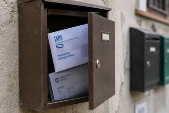 Conguaglio a credito o a debito sull'assegno unico di ottobre 2026: cosa succede e perch� la data di pagamento pu� variare