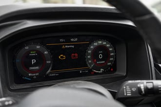 Auto Nissan