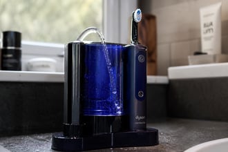 Dyson Supersonic Oral Care: recensione e prova dello spazzolino elettrico da 500 euro realizzato dopo 6 anni di sviluppo