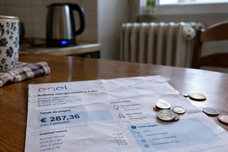 Il Fmi alza il Pil dell'Italia allo 0,8% e lancia uno degli allarmi pi� seri ultimi mesi: la resilienza dell'economia � arrivata al limite