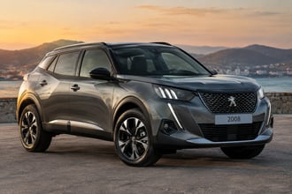 La mia prova della Peugeot 2008: resta una certezza pur contro le nuove rivali BYD Atto 2, Leapmotor B10 e Omoda 5