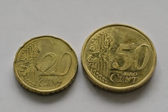 Monete da 20 e 50 centesimi che possono valere pi� degli 1 euro, 2 euro o delle vecchie lire che molti cercano