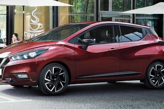 Auto Nissan