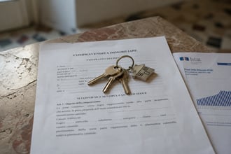 Quanti italiani possiedono casa o vivono in affitto: il dato che sorprende e cambia la percezione comune