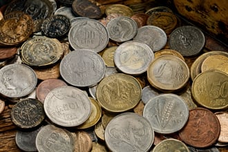 Trovare monete in euro, lire o antiche � difficile ma ad alcuni � capitato e hanno guadagnato 308mila euro