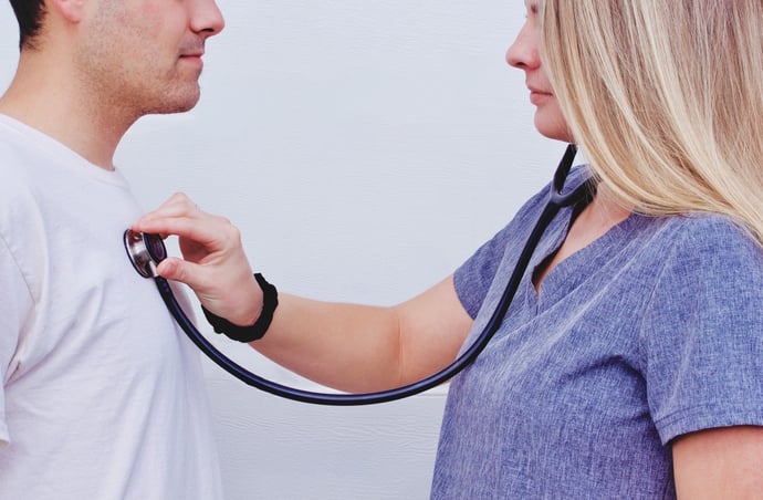 A chi e come denunciare e segnalare medico di base inadempiente nei suoi doveri 