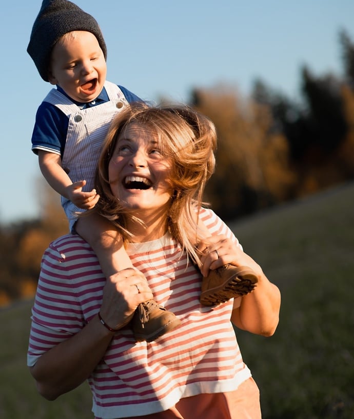 Ageveolazioni e bonus per vedove e vedovi con o senza figli. Requisiti, importi 