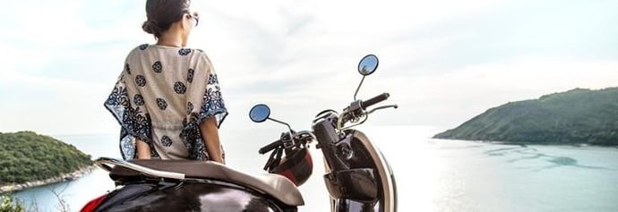Calcolo assicurazione moto con e senza targa: come fare preventivo