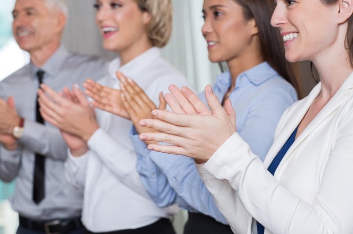Che cos'� il premio presenza in busta paga, chi ne ha diritto e come si calcola 