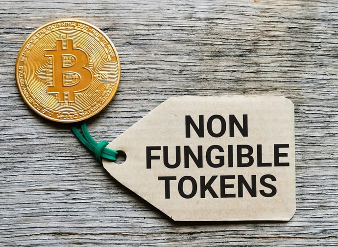 Che cosa sono gli NFT (Non fungible token)? Significato, esempi e spiegazione