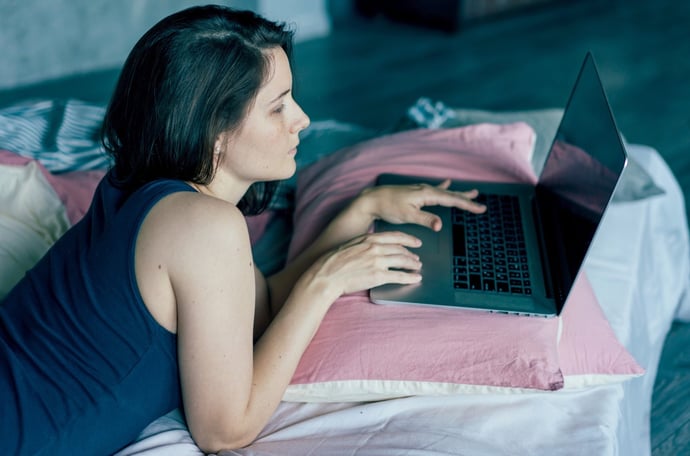 Denuncia per lavoro in nero, cosa succede al lavoratore? E all'azienda?