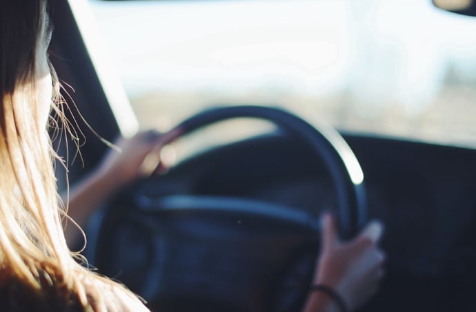 Chi paga rc auto in caso di comodato d'uso auto gratuito?