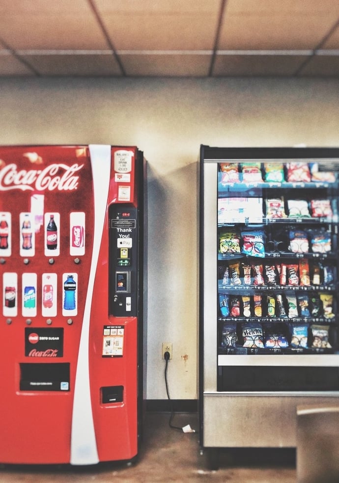 Come aprire un distributore automatico di bevande e snack in proprio o franchisi