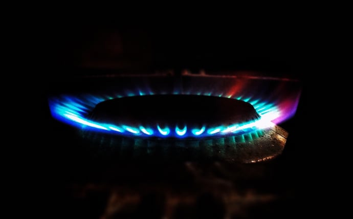 Come chiudere un contratto del gas per un defunto. La procedura, tempi, costi e 