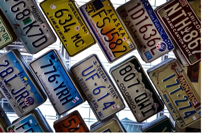 Come conoscere il proprietario dalla targa auto e risalire ad altre informazioni