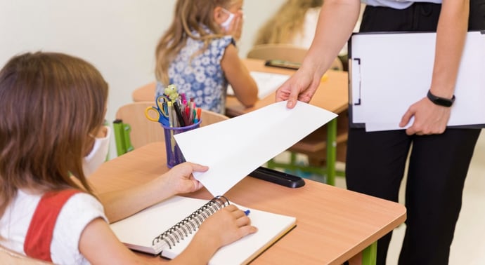 Come contestare una bocciatura a scuola? A chi rivolgersi, come fare per farla a