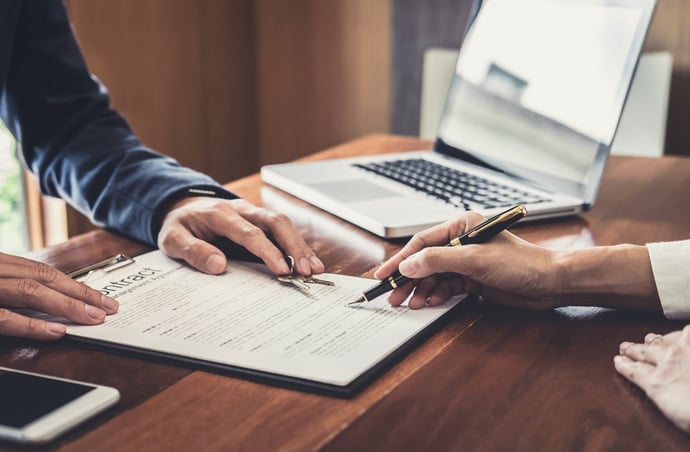 Come contestare una fattura con importo pi� alto rispetto al preventivo e a quel