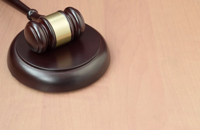 Come vedere la propria fedina penale o controllare quella di un' altra persona o