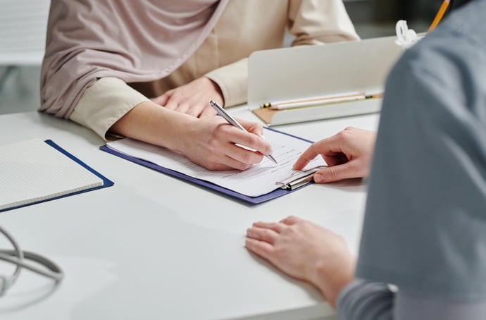 Come deve essere fatta scrittura privata per prestiti tra parenti per essere sic