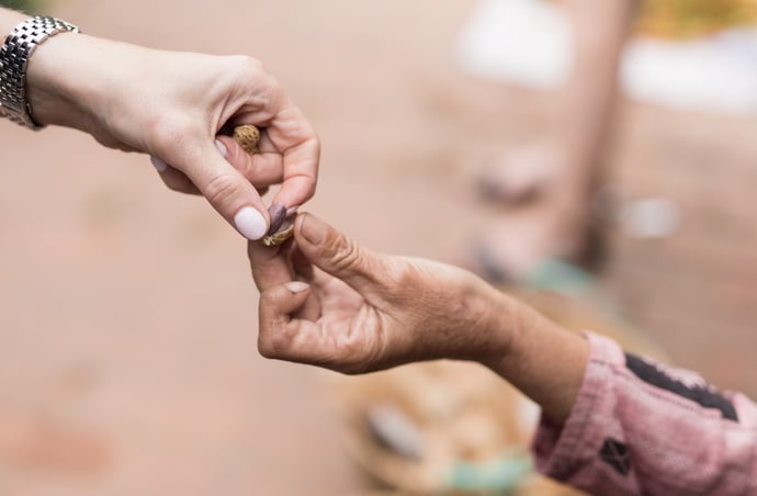 Detrazioni per stipendio e spese badanti nel 730 2025. Istruzioni, importi scari