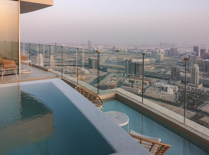Si pu� mettere vasca idromassaggio o piccola piscina su balcone e terrazzo di ca