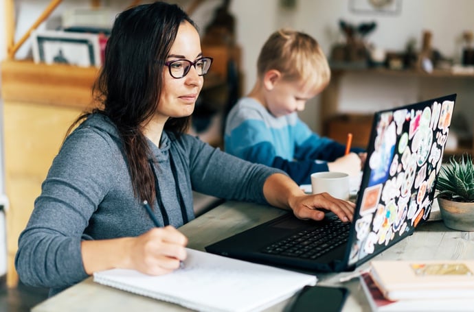 Come si dividono giorni per stare con i figli tra genitori divorziati residenti 