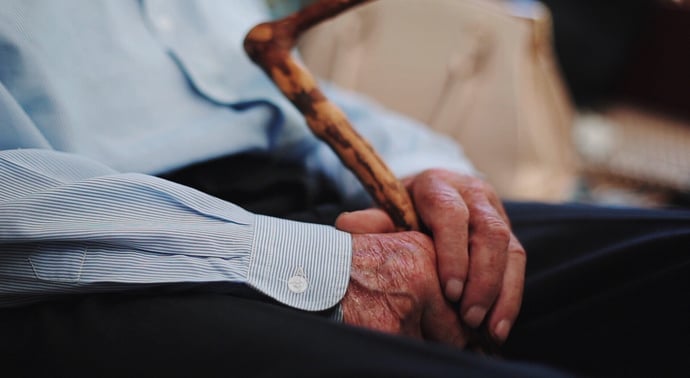 Come si pu� accedere ai dati INPS di una persona morta e chi lo pu� fare legalme