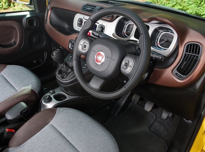 Comodato d'uso gratuito auto tra familiari e amici, ecco come funziona