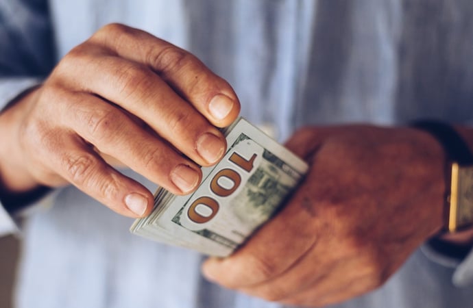 Calcolo TFR dal netto al lordo con esempi concreti per dipendenti aziende privat