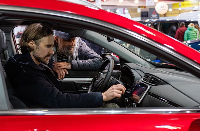 Significato auto in pronta consegna: i pro e contro