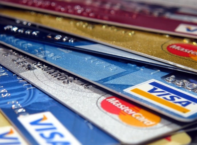 Che cos'� una carta di credito revolving? Spiegazione, significato ed esempi