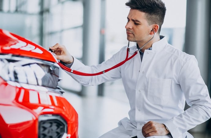 Cosa controllare se si compra un'auto nuova in concessionaria nel contratto, doc