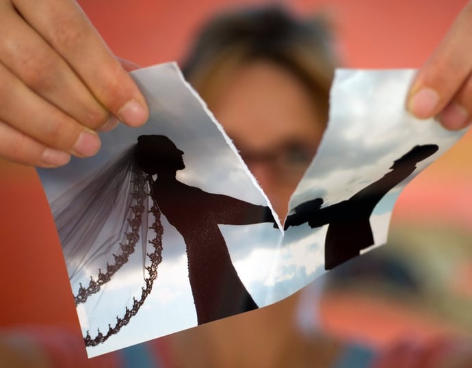 Cosa fare dopo aver scoperto tradimento marito per avere nel divorzio pi� diritt