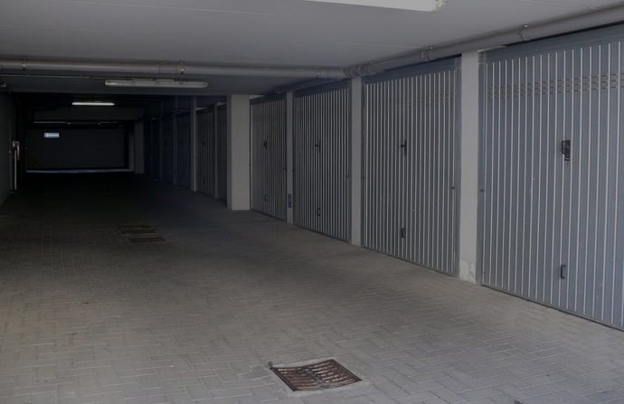 Cosa si pu� mettere e tenere in un box auto o � vietato in garage condominiale s