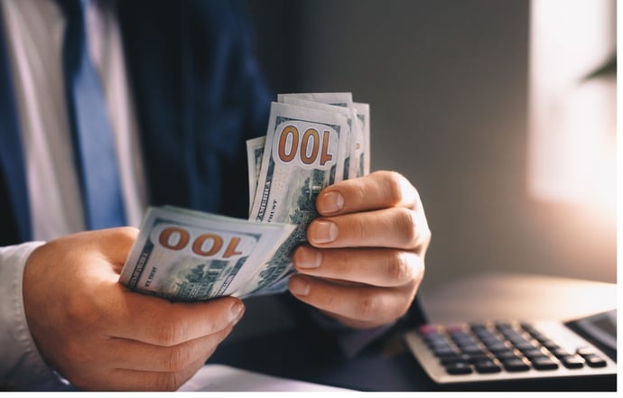 Cosa succede se faccio o ricevo bonifico bancario di 10-30mila euro su conto cor