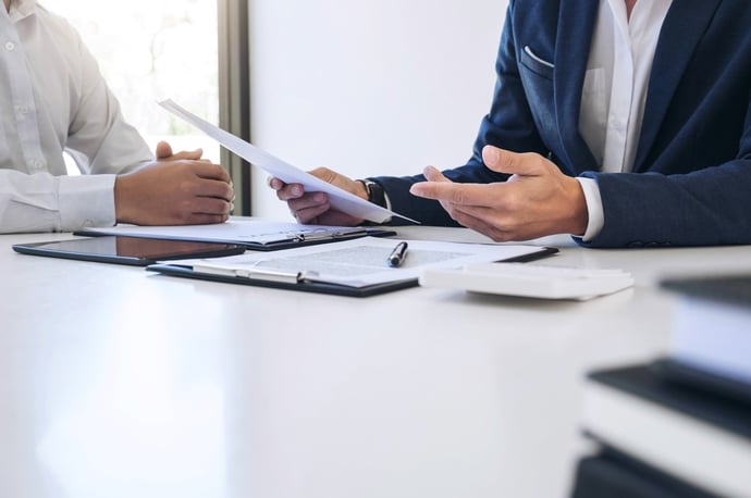 Dove conviene fare pratica successione per costi e tempi. Dal notaio, caf o patr
