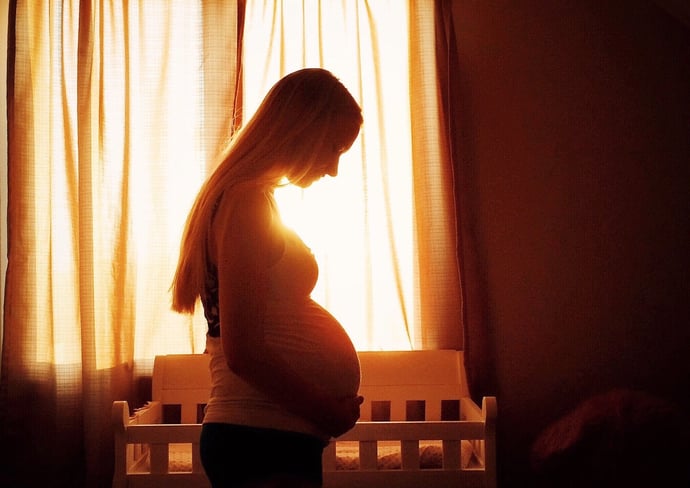 Maternit� facoltativa 2024, durata minima e massima, quanto tempo si pu� stare a