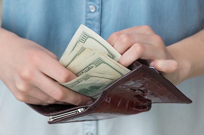 Entro quanto tempo avviene cambio intestatario conto corrente?