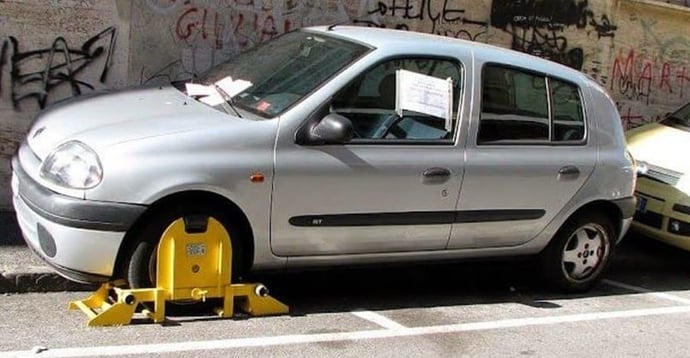 Fermo amministrativo auto Equitalia: cos'� e come fare