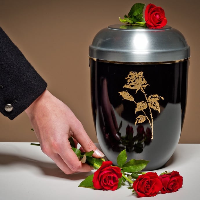 Costo funerale con cremazione a Milano, Roma e altre citt� italiane. Quanto si p
