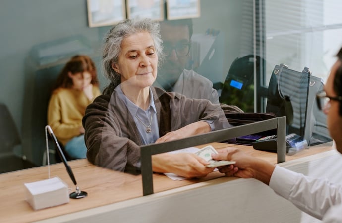 Guida su conti correnti bancari. Come si aprono, chiudono, trasferiscono, serviz