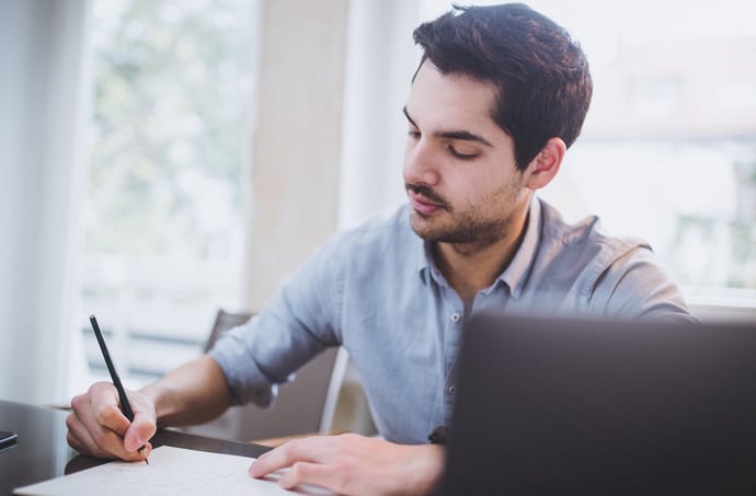 I lavori e le professioni 2024 pi� pagate senza laurea per diplomati e da casa