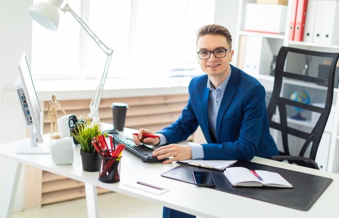 Il commercialista e gli studi professionali per il lavoro devono essere sempre r