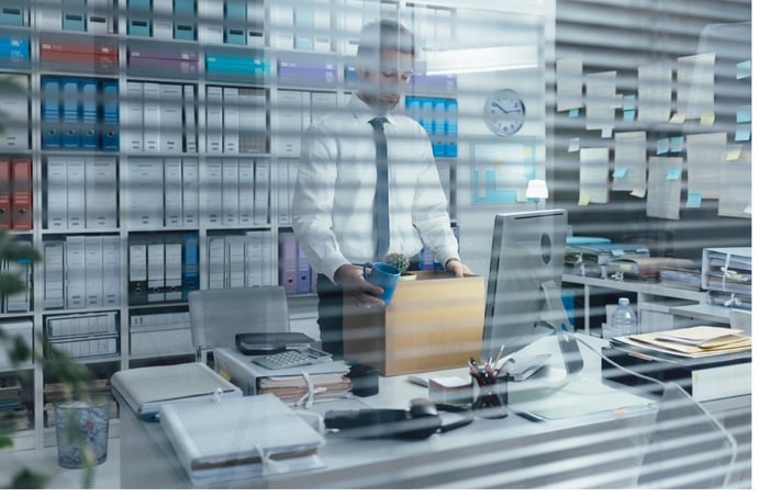 Insulti e offese sul lavoro sono causa di licenziamento? Cosa dicono la normativ