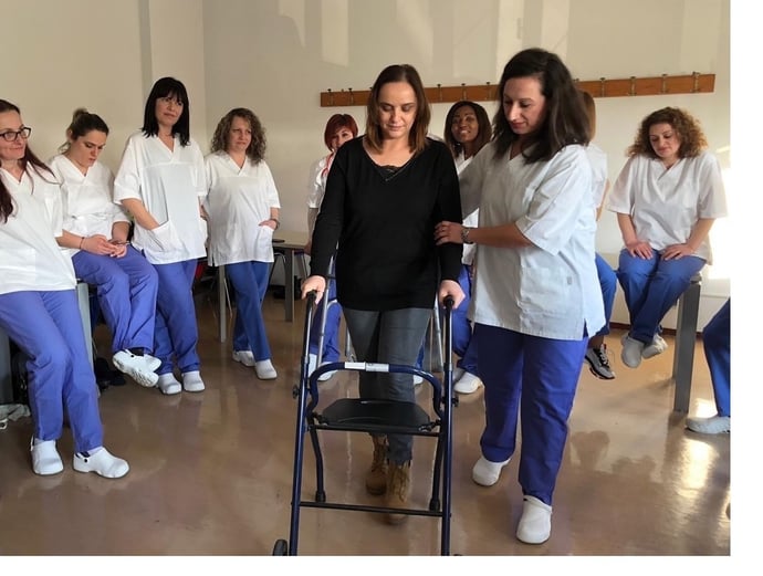 Lavoro Oss in ospedale come funziona contratto 2024, regole e leggi attuali CCNL