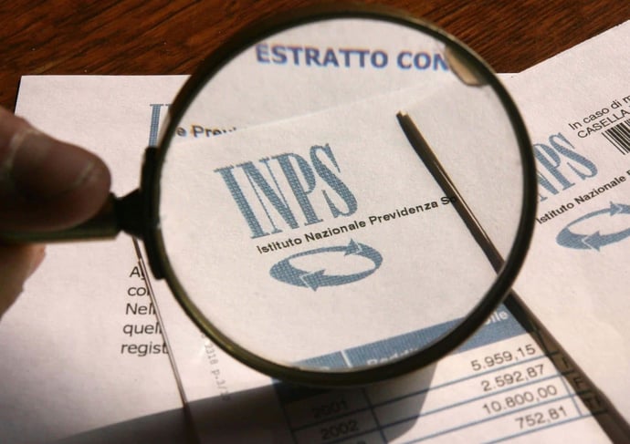 Nuovo servizio INPS per leggere cedolino pensione 2024 con spiegazione voce per 