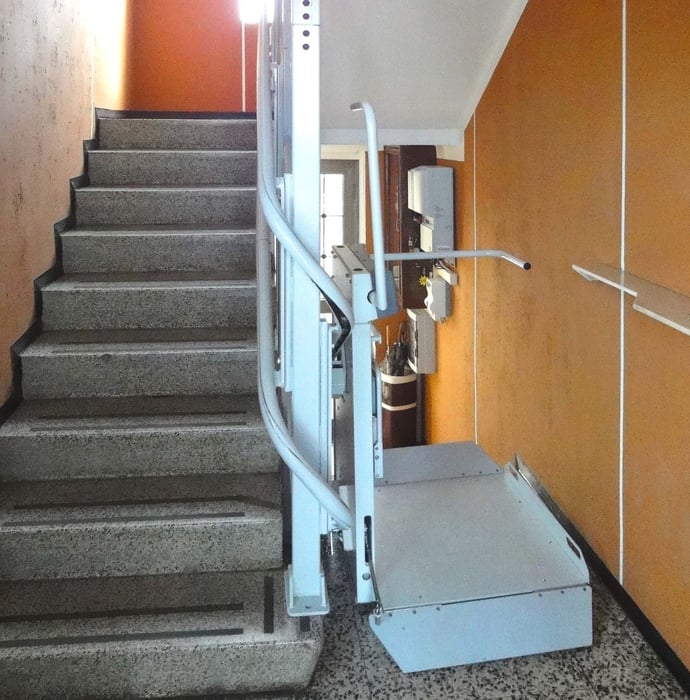 C'� l'obbligo di installazione per un montascala disabili in condominio o ci si 